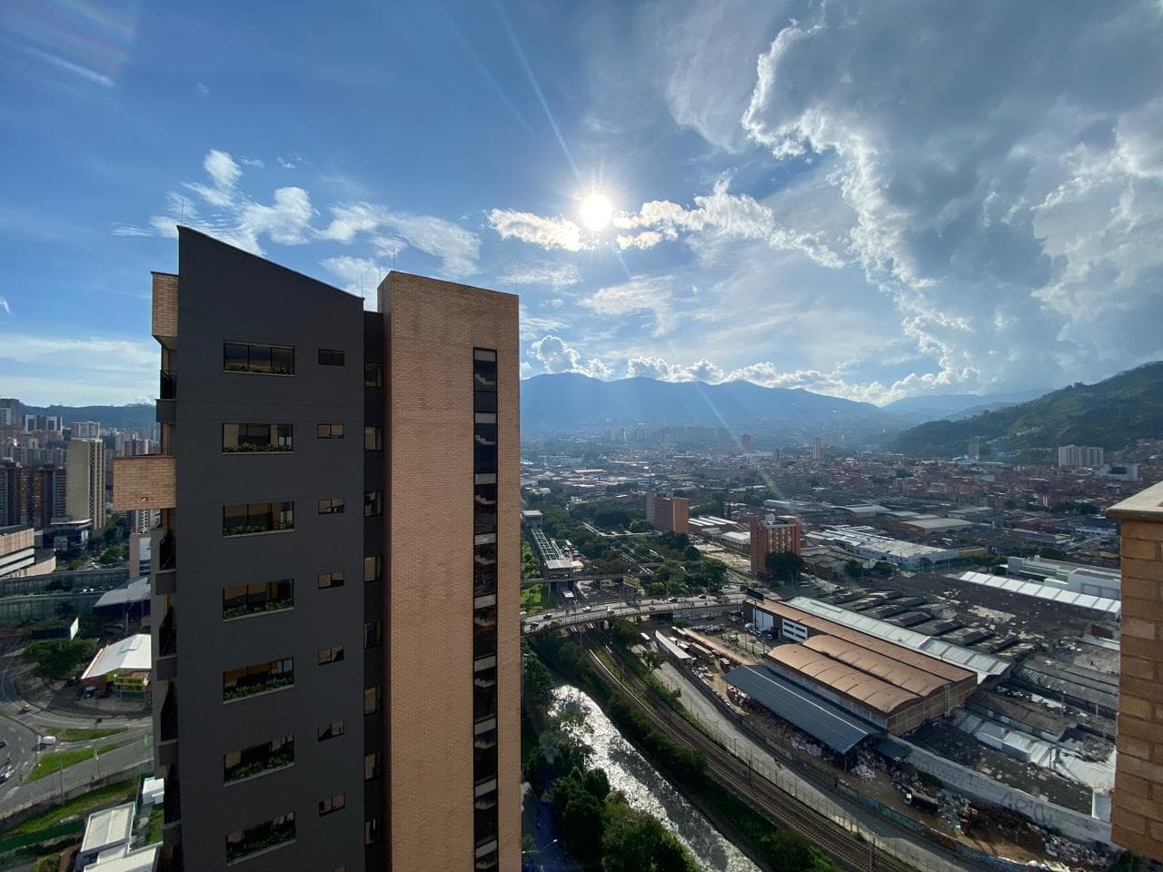 Apartamento en arriendo en Mayorca, Sabaneta — foto 1 de 16