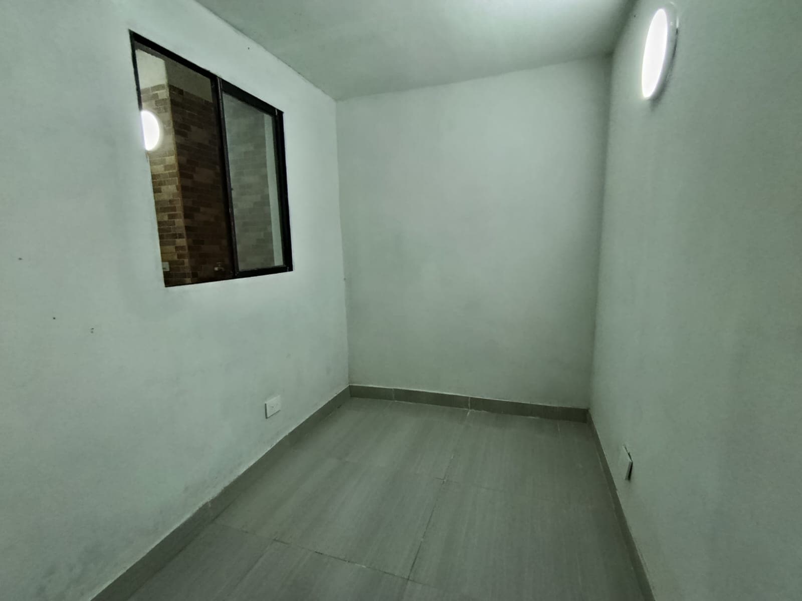 Apartamento en arriendo en La Castellana, Laureles, Medellín — foto 5 de 8