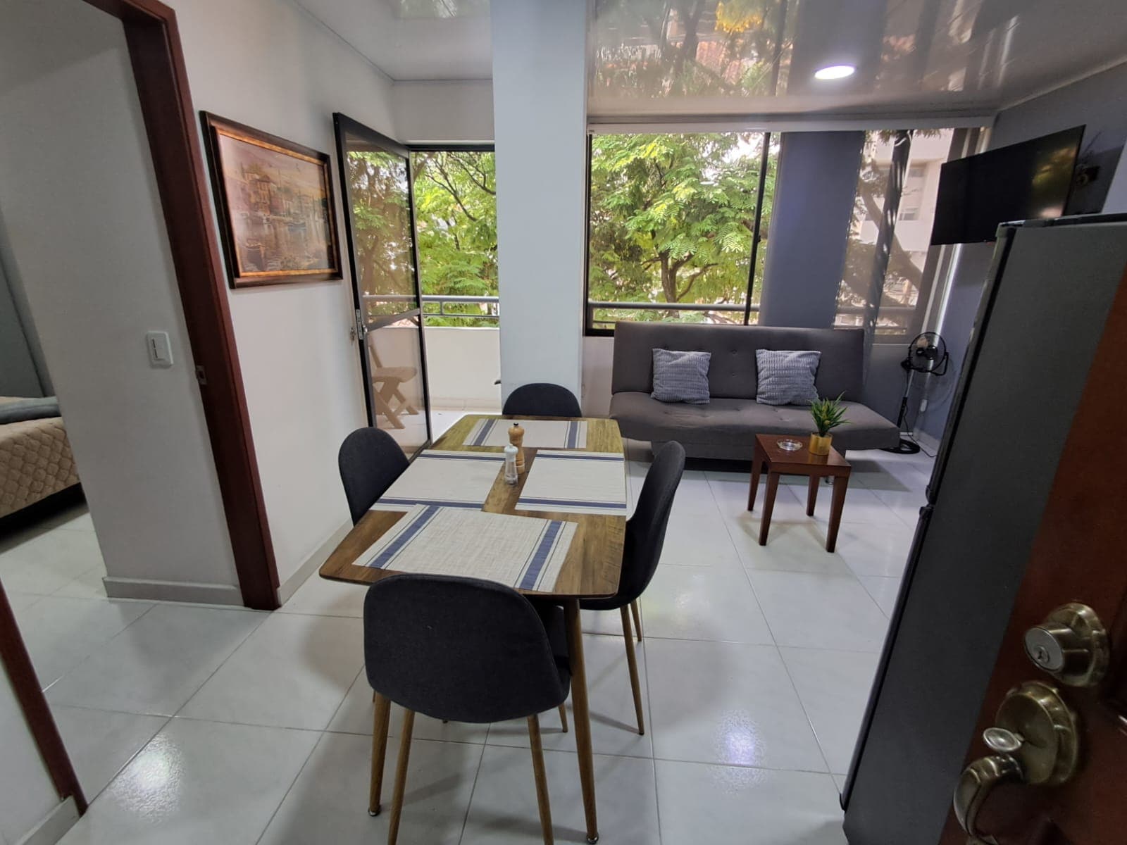 Apartamento en arriendo en La Palma, Belen, Medellín — foto 1 de 15