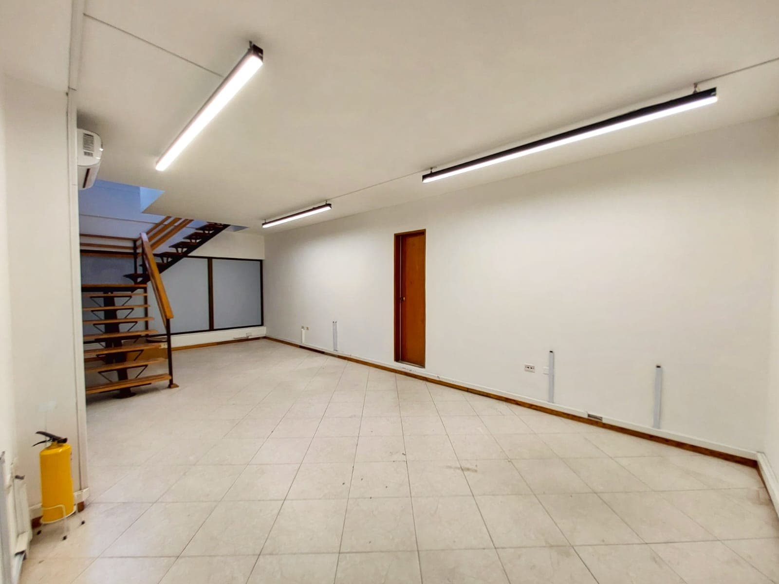 Oficina en arriendo en El Poblado, Medellín — foto 2 de 8