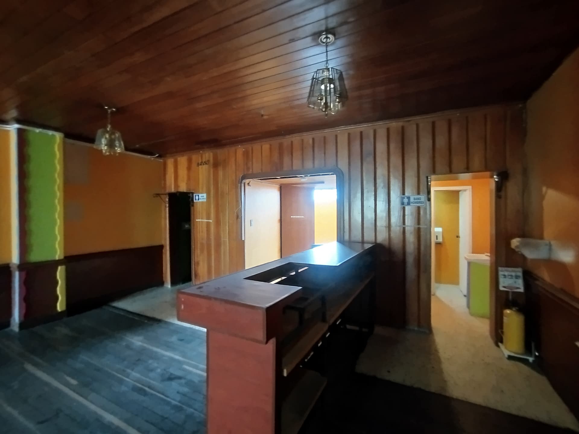Local en arriendo en Centro De, Santa Rosa De Cabal — foto 1 de 16