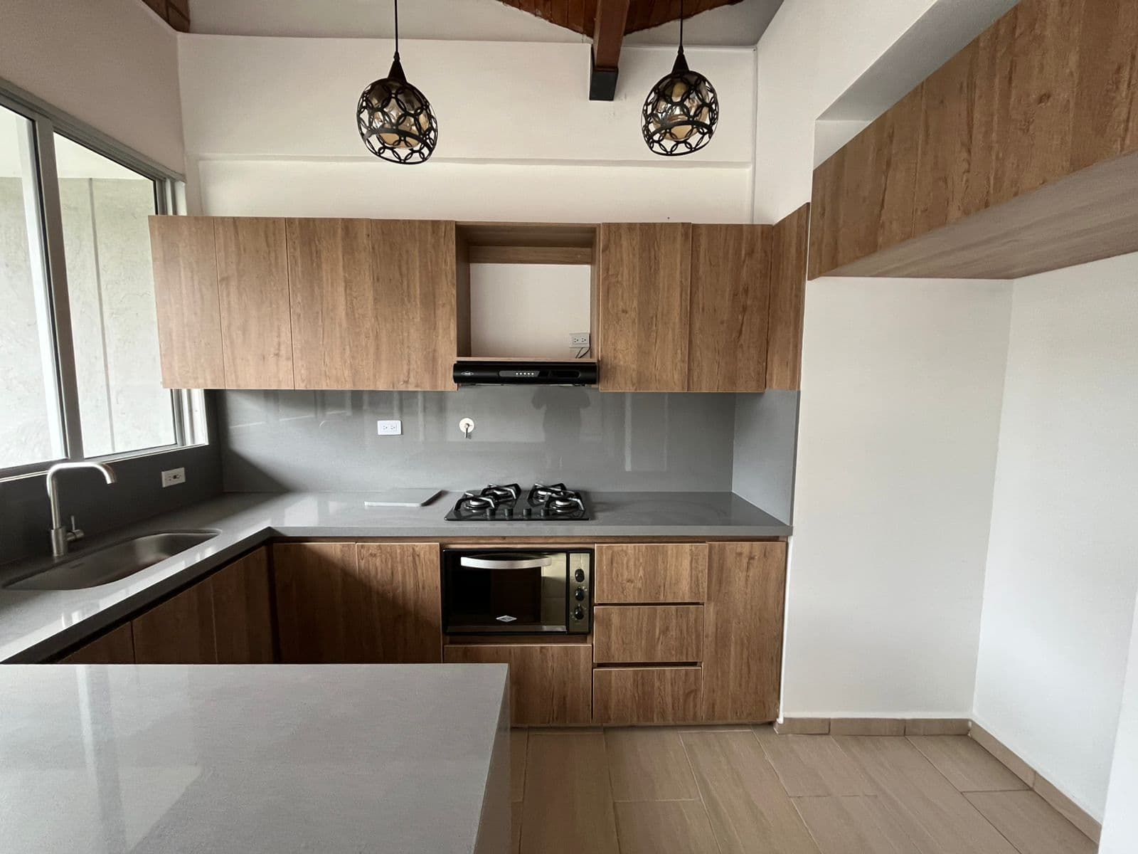 Apartamento en arriendo en La Ceja — foto 3 de 12