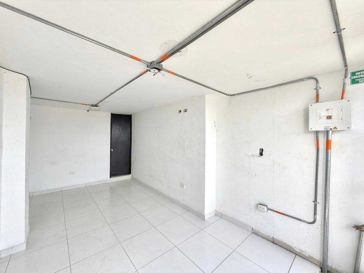 Local en arriendo en Cerritos, Pereira — foto 3 de 9