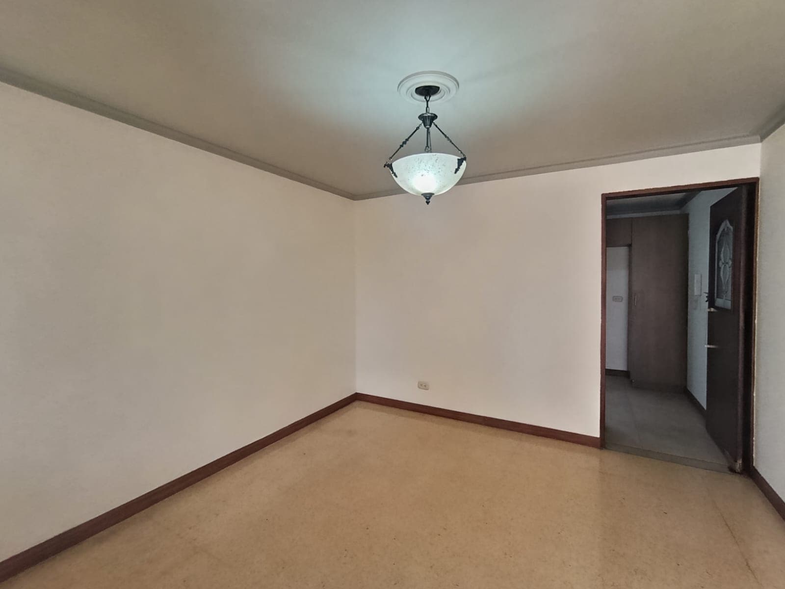 Apartamento en arriendo en Conquistadores, Laureles, Medellín — foto 3 de 20