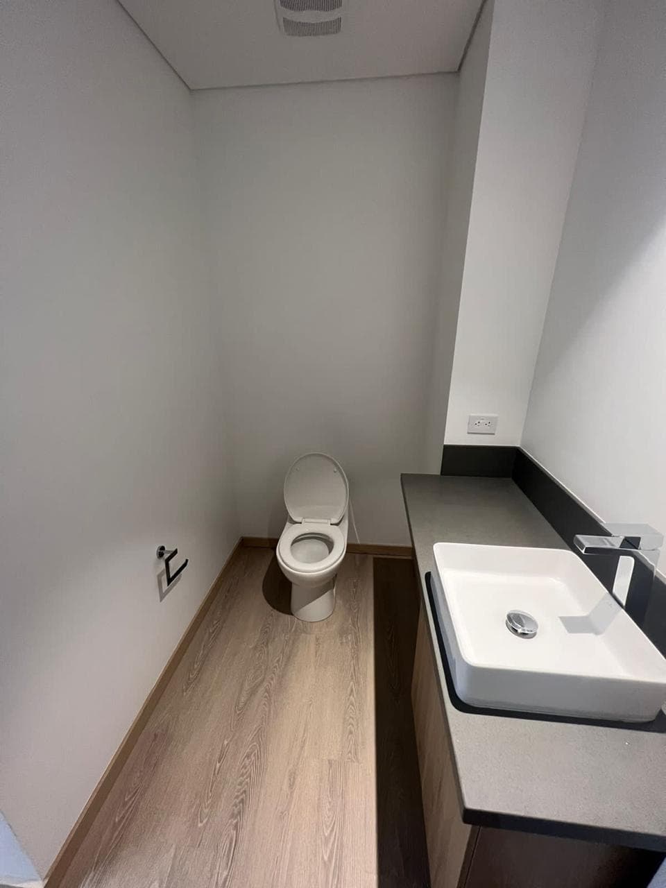 Oficina en arriendo en Las Palmas, Envigado — foto 3 de 12