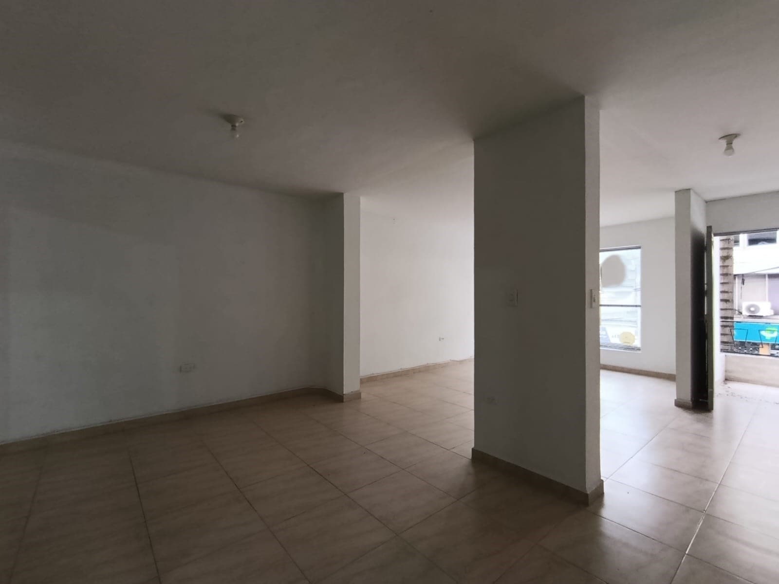 Local en arriendo en Parque De, Envigado — foto 1 de 11