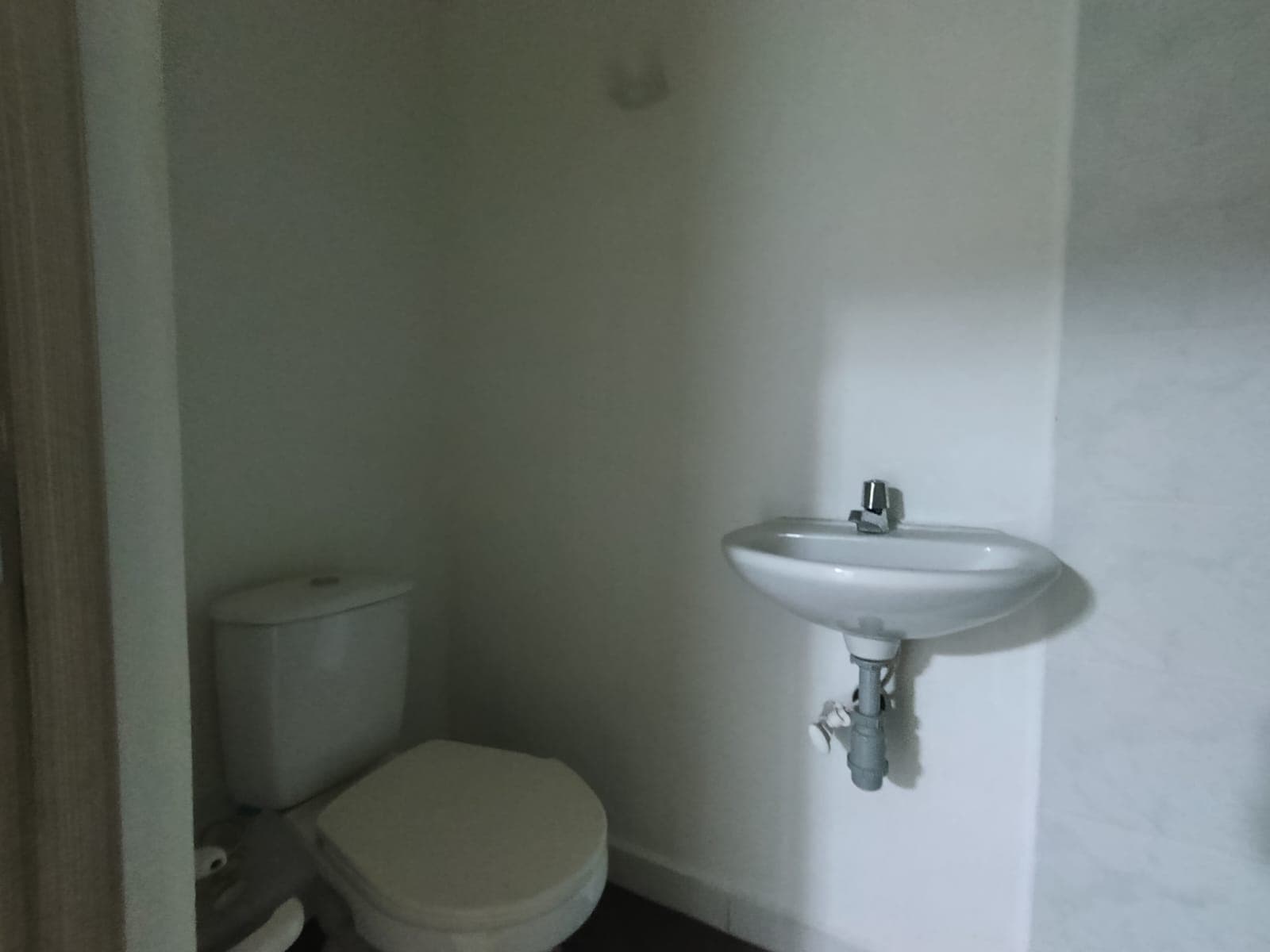 Local en arriendo en Parque De, Envigado — foto 3 de 11