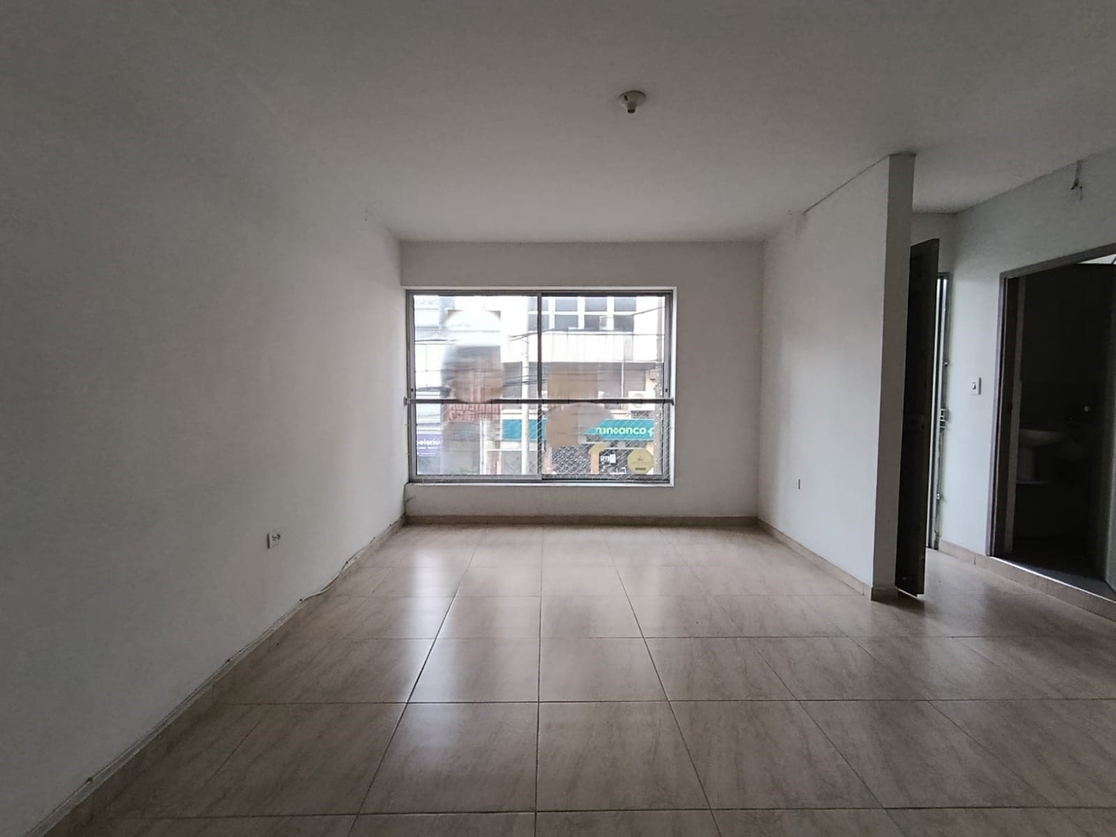 Local en arriendo en Parque De, Envigado — foto 5 de 11