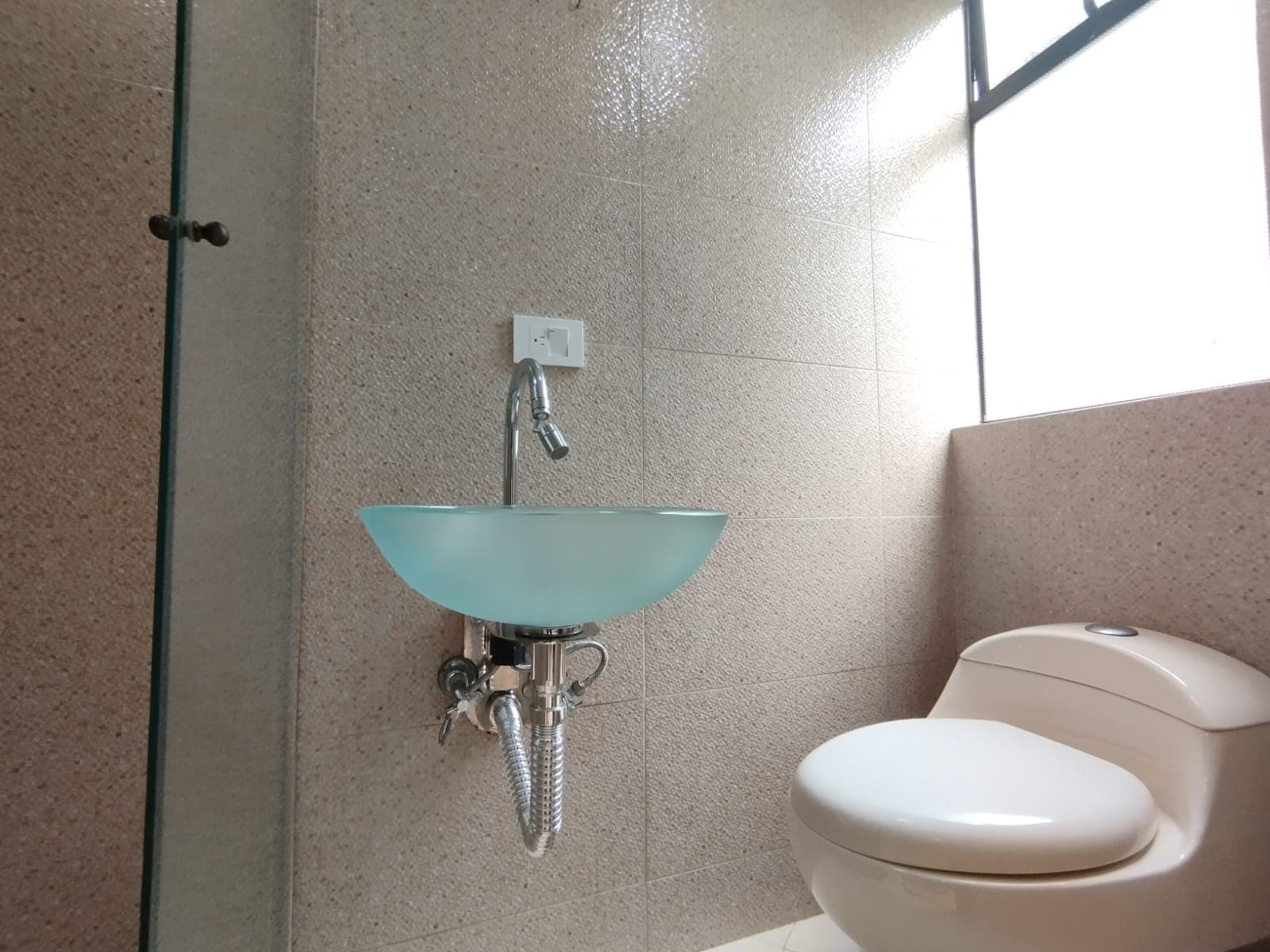 Apartamento en arriendo en Loma del Indio, El Poblado, Medellín — foto 4 de 20