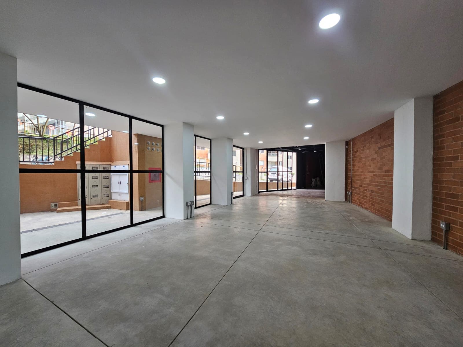 Local en arriendo en María Auxiliadora, Sabaneta — foto 1 de 7