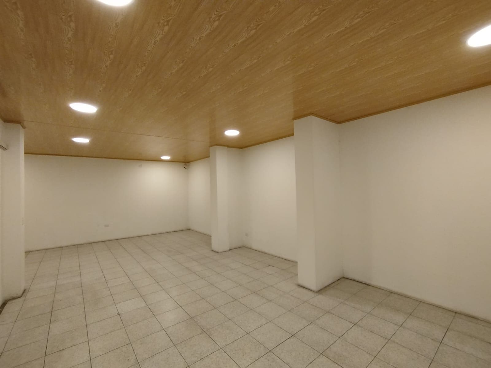 Local en arriendo en Galerías, Teusaquillo, Bogotá, D.c. — foto 4 de 14