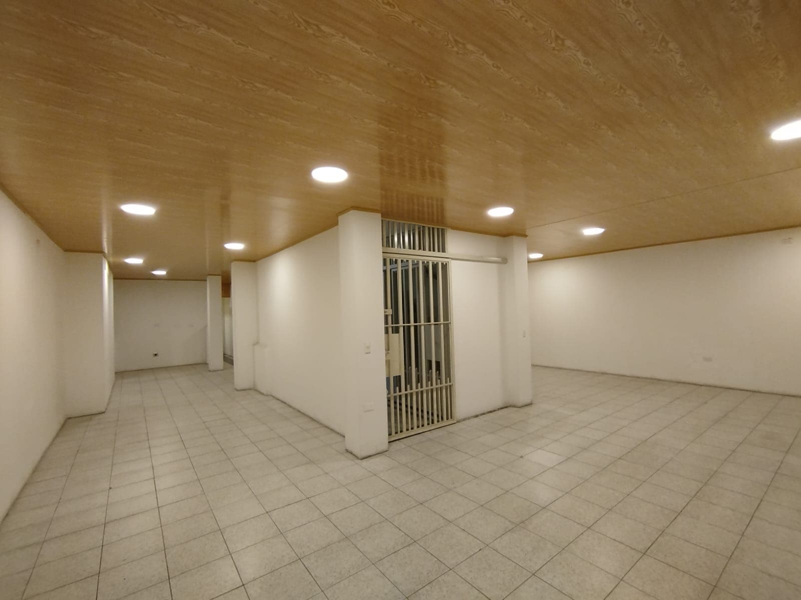 Local en arriendo en Galerías, Teusaquillo, Bogotá, D.c. — foto 5 de 14
