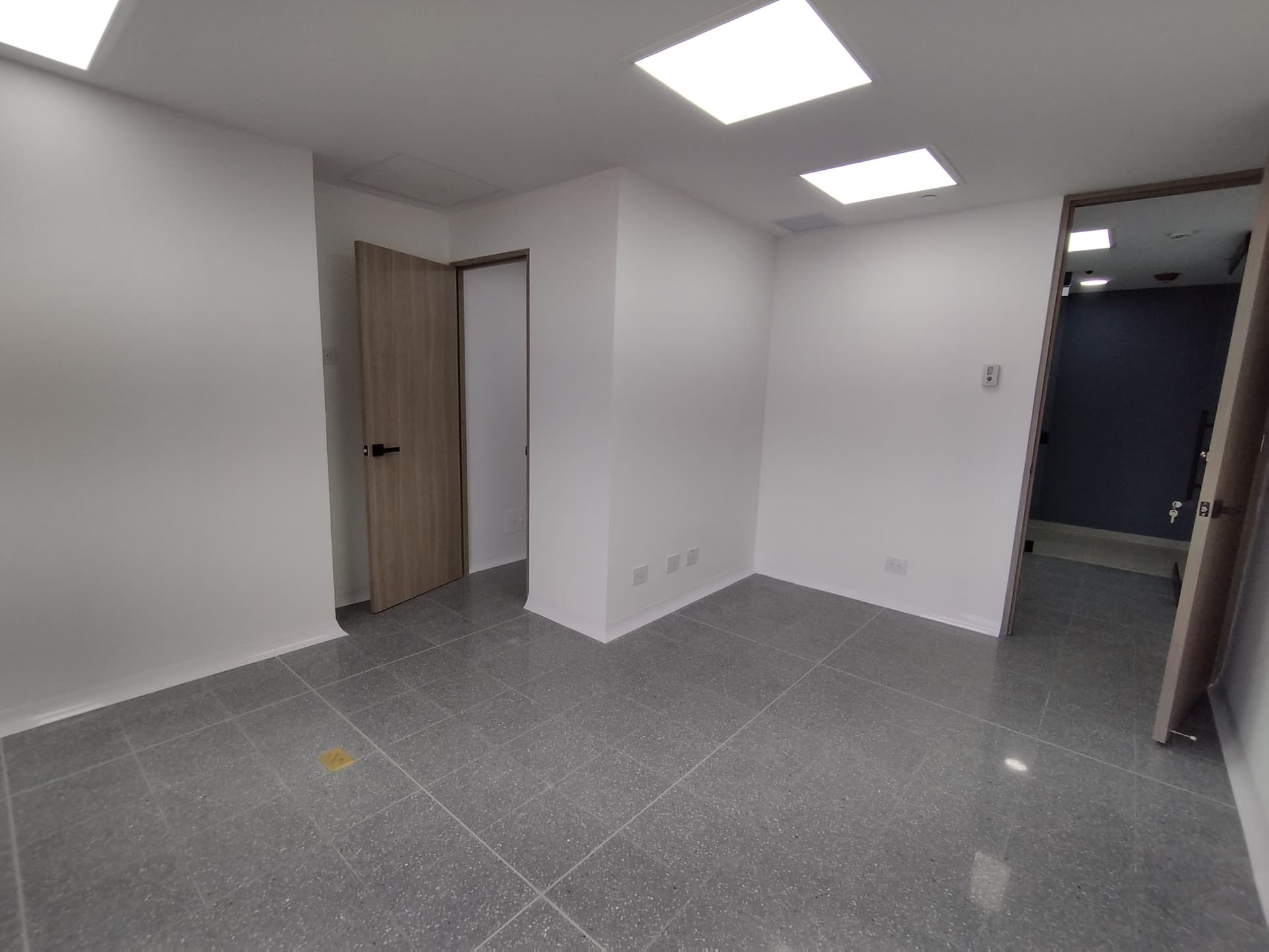 Consultorio en arriendo en San Diego, El Poblado, Medellín — foto 1 de 6