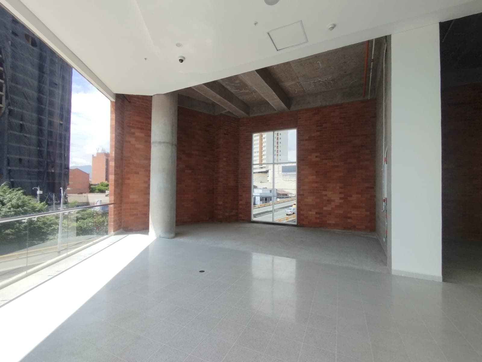 Local en arriendo en Laureles, Medellín — foto 3 de 15