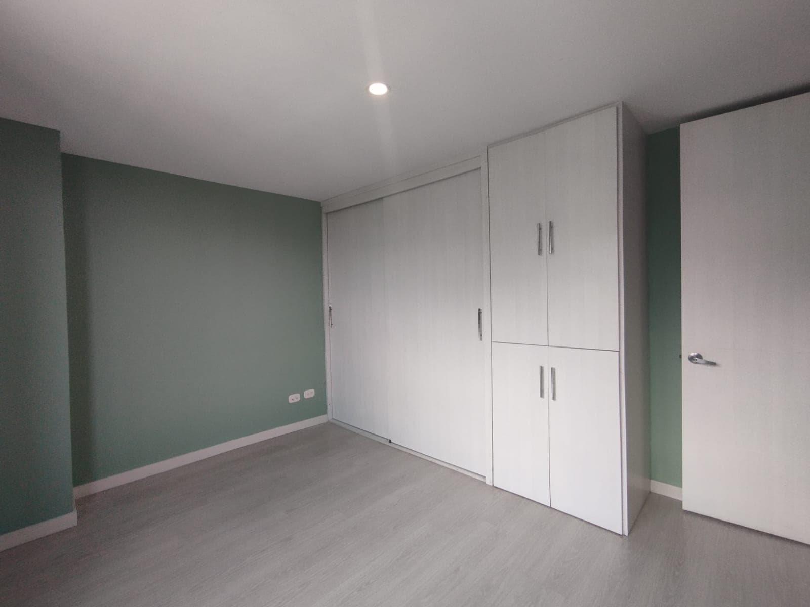 Apartamento en arriendo en Castropol, El Poblado, Medellín — foto 5 de 20