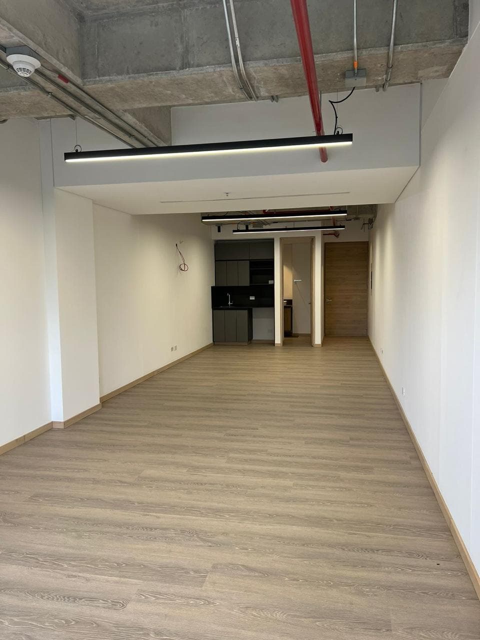 Oficina en arriendo en Las Palmas, Envigado — foto 3 de 12