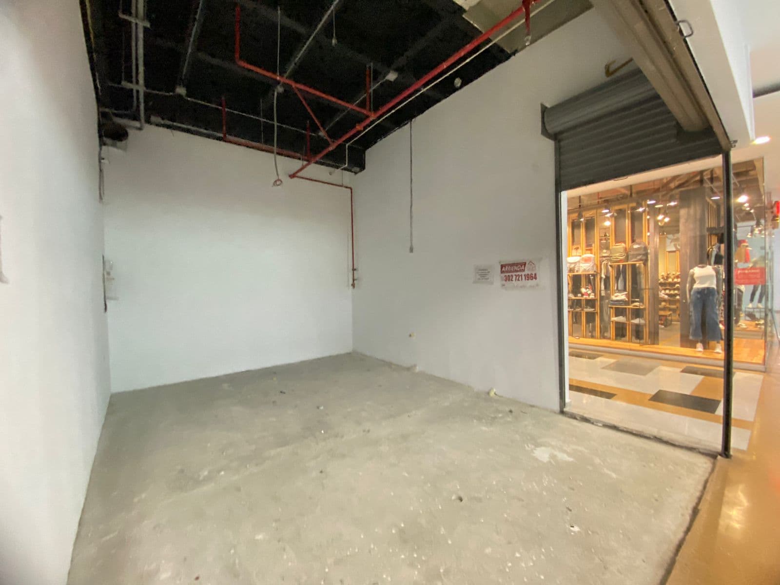 Local en arriendo en Glorieta Pilsen, Itagui — foto 4 de 5