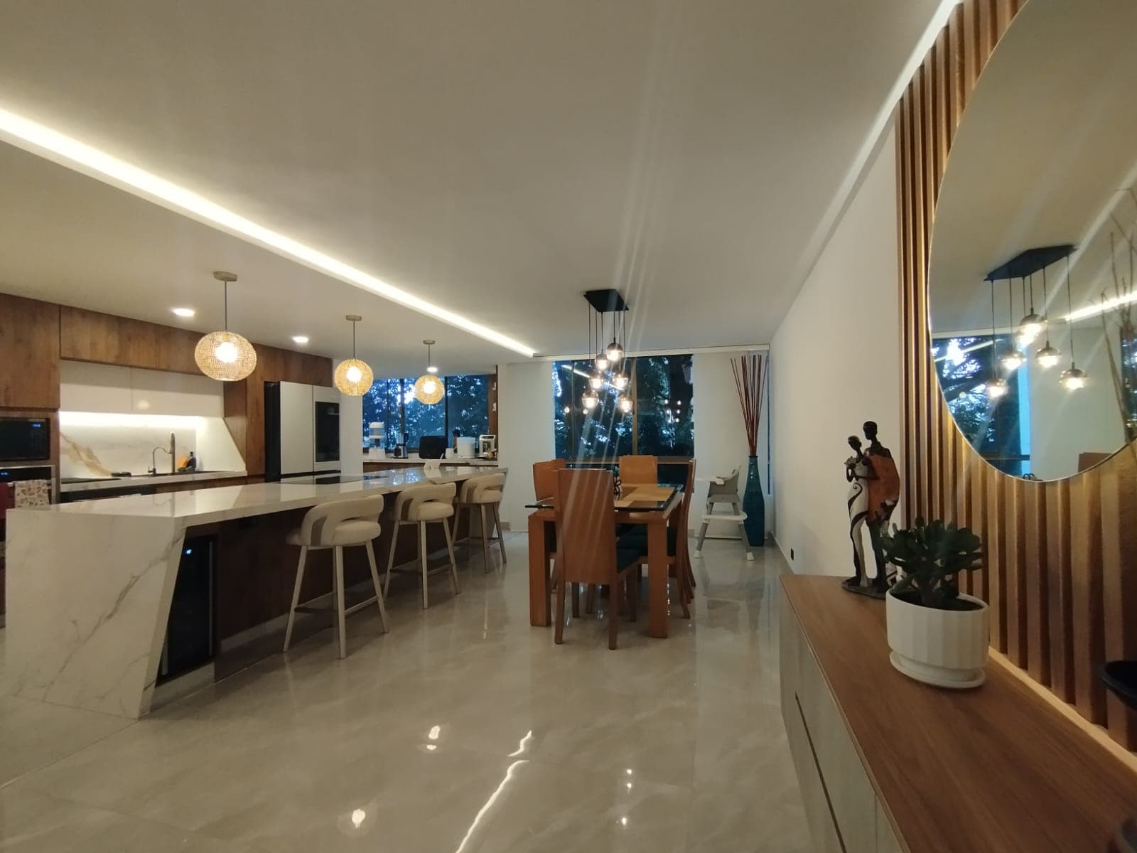 Apartamento en arriendo en Patio Bonito, El Poblado, Medellín — foto 3 de 20