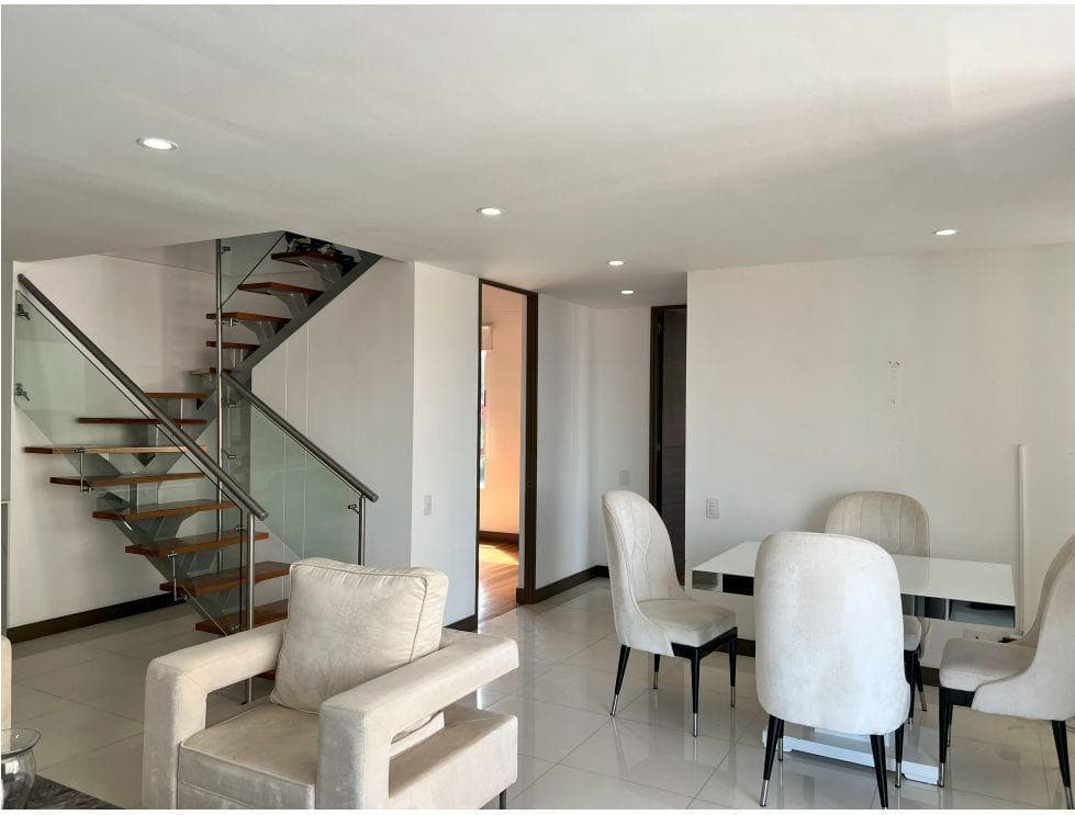 Apartamento en arriendo en El Esmeraldal, Envigado — foto 2 de 16
