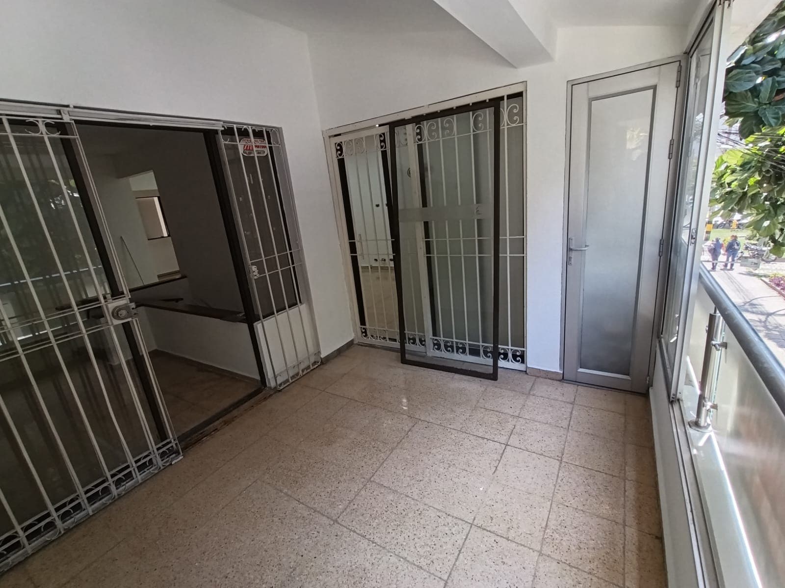 Casa Comercial en arriendo en La Castellana, Laureles, Medellín — foto 5 de 20