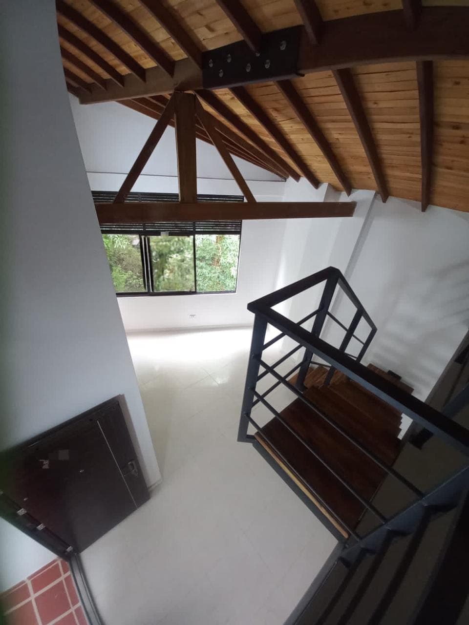 Apartamento en arriendo en Barrio Cristóbal, La America, Medellín — foto 5 de 18