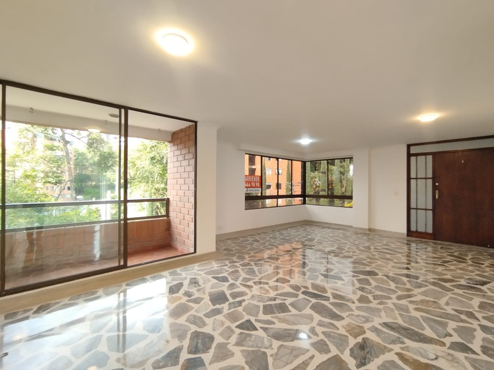 Apartamento en arriendo en Las Lomas, El Poblado, Medellín — foto 1 de 20