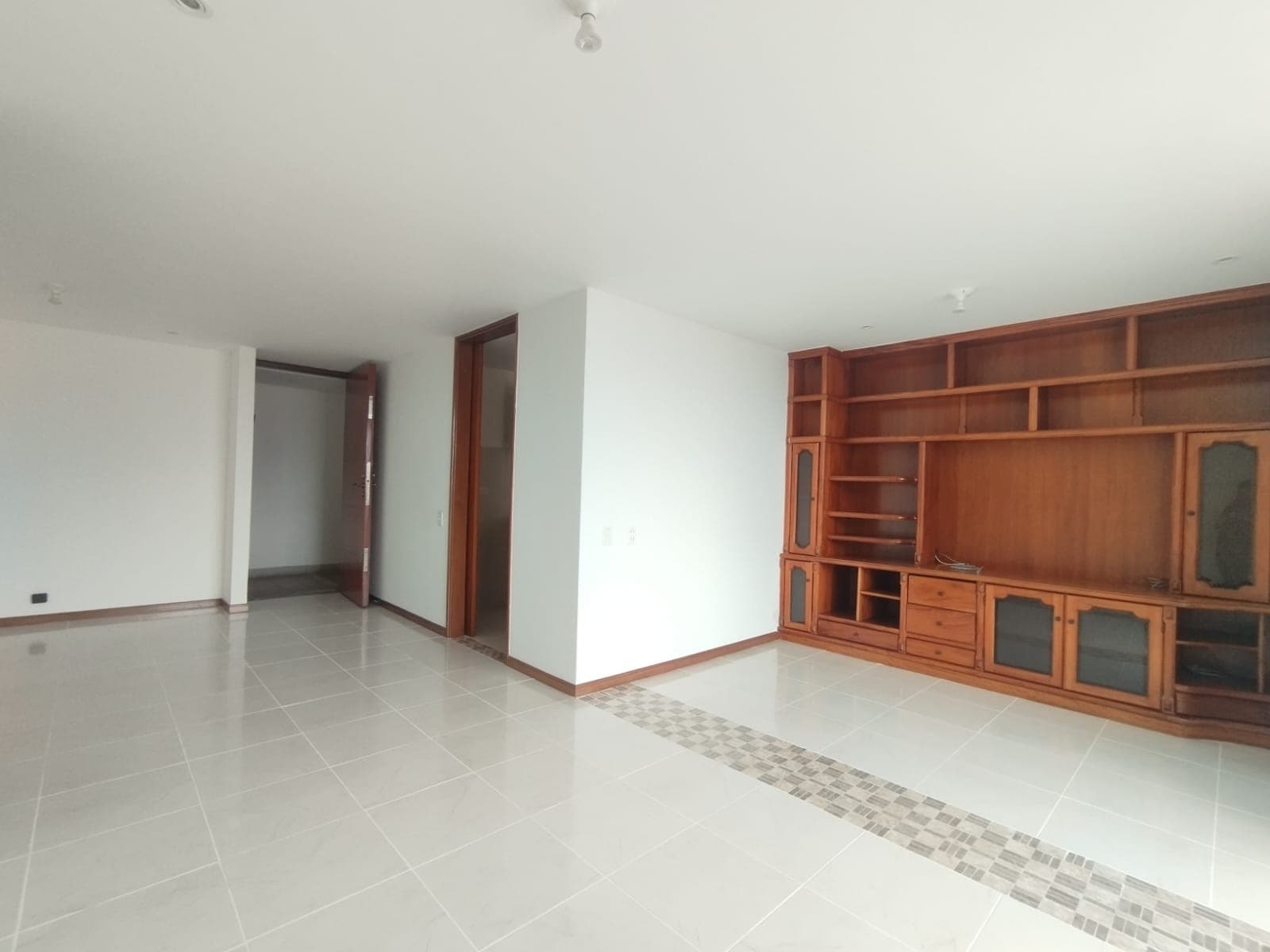 Apartamento en arriendo en Santa María De Los Ángeles, El Poblado, Medellín — foto 4 de 20
