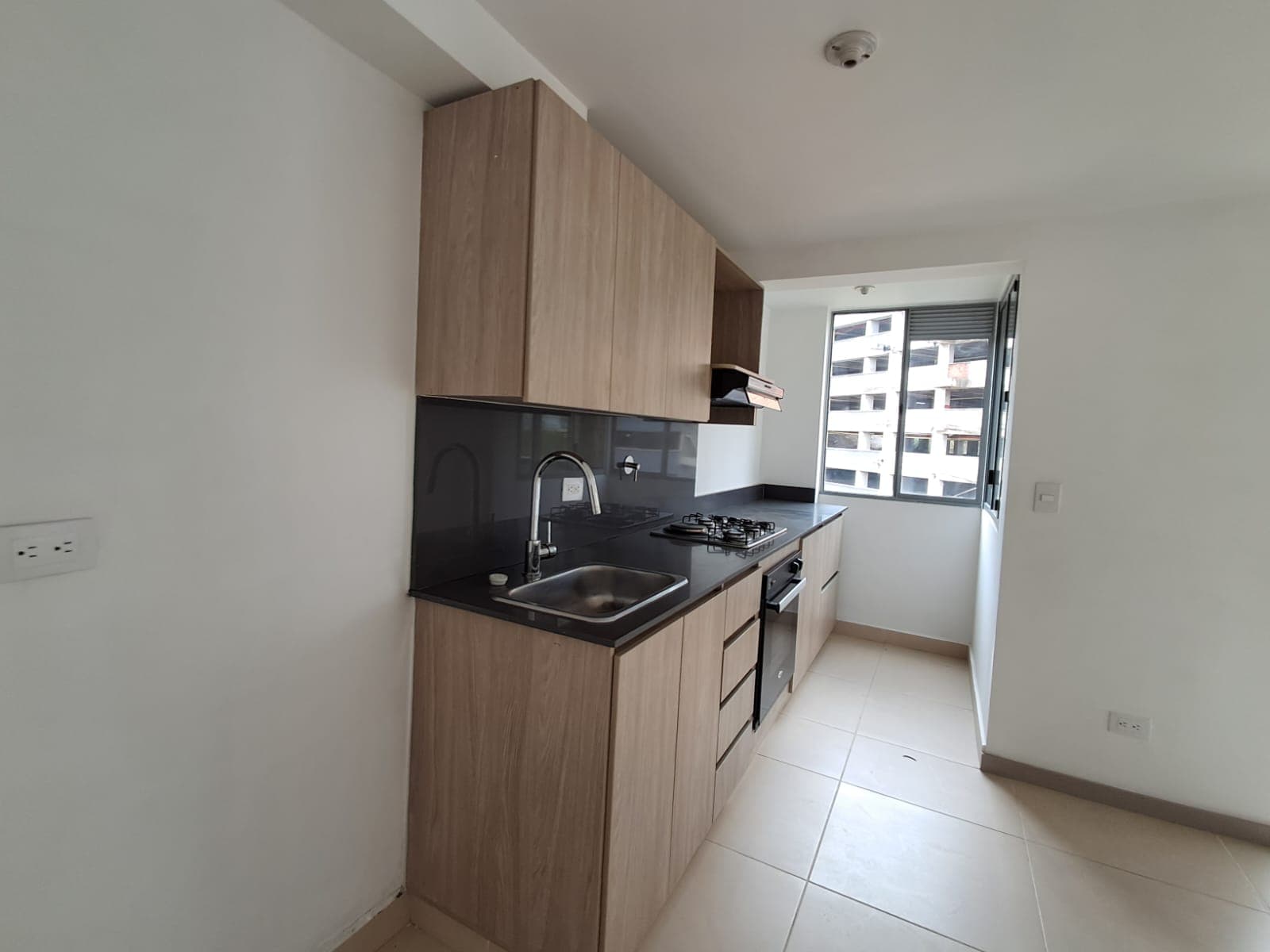 Apartamento en arriendo en La Cuenca, Envigado — foto 5 de 20