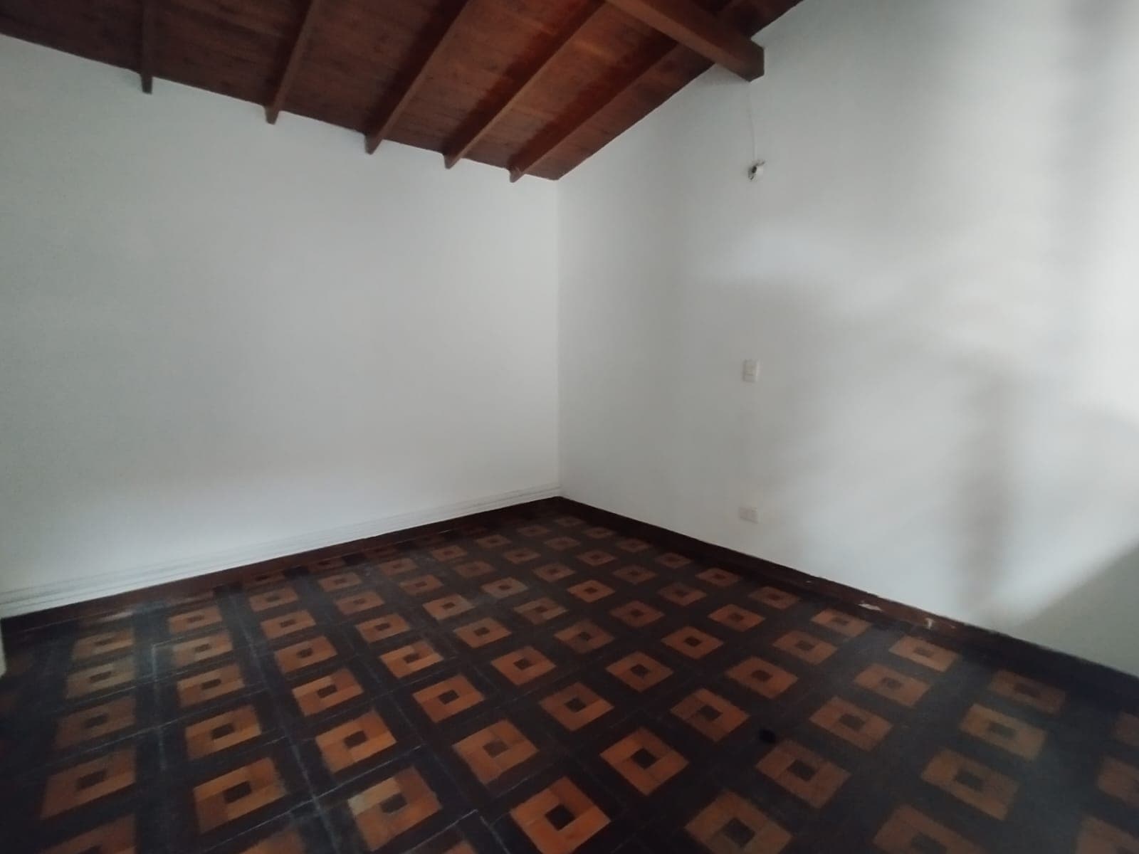 Casa Comercial en arriendo en San Marcos, Envigado — foto 5 de 15