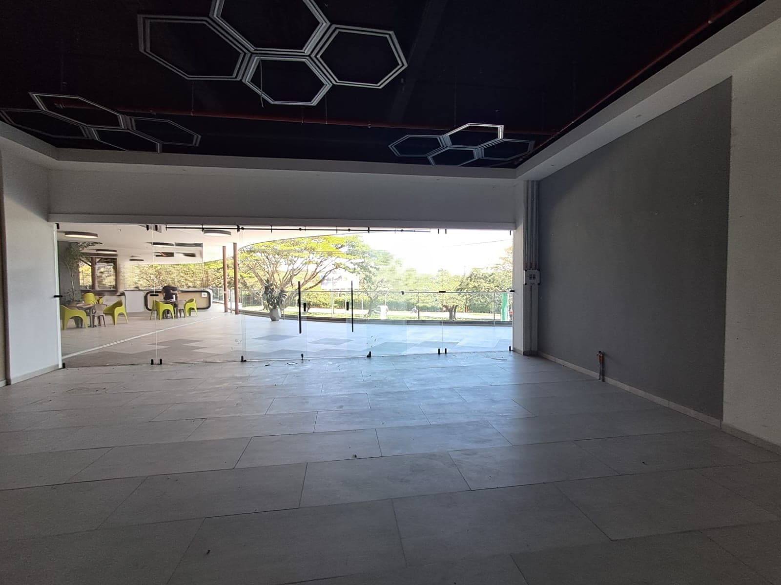 Local en arriendo en Cerritos, Pereira — foto 1 de 11