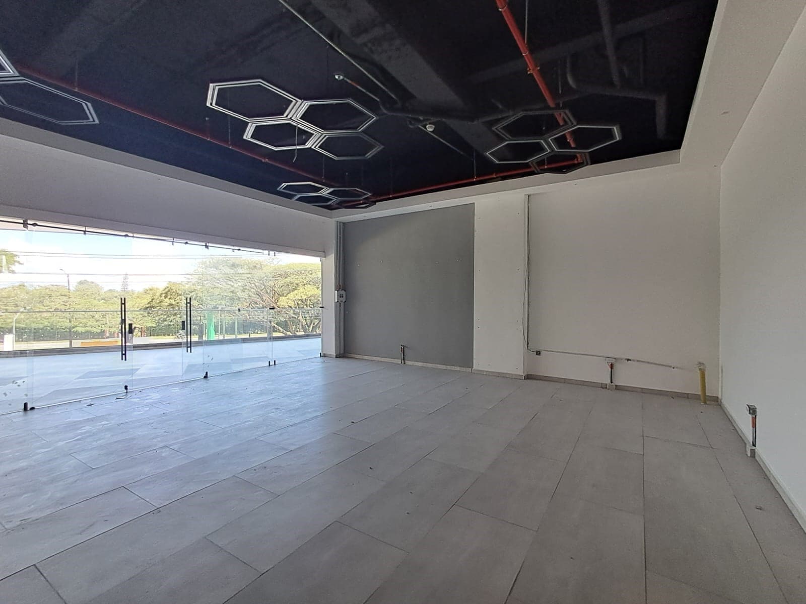 Local en arriendo en Cerritos, Pereira — foto 2 de 11