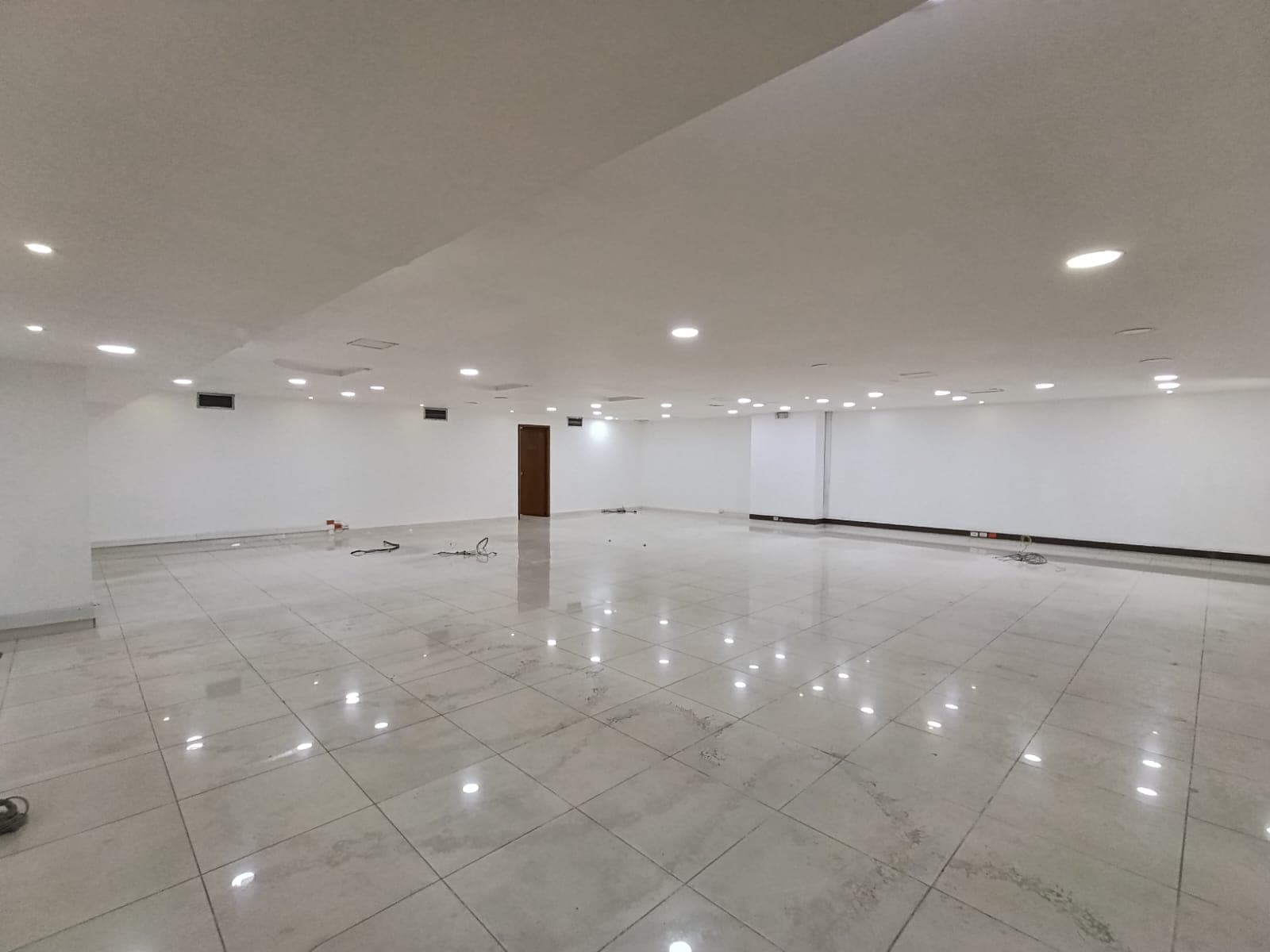Local en arriendo en La Candelaria, Centro, Medellín — foto 2 de 12