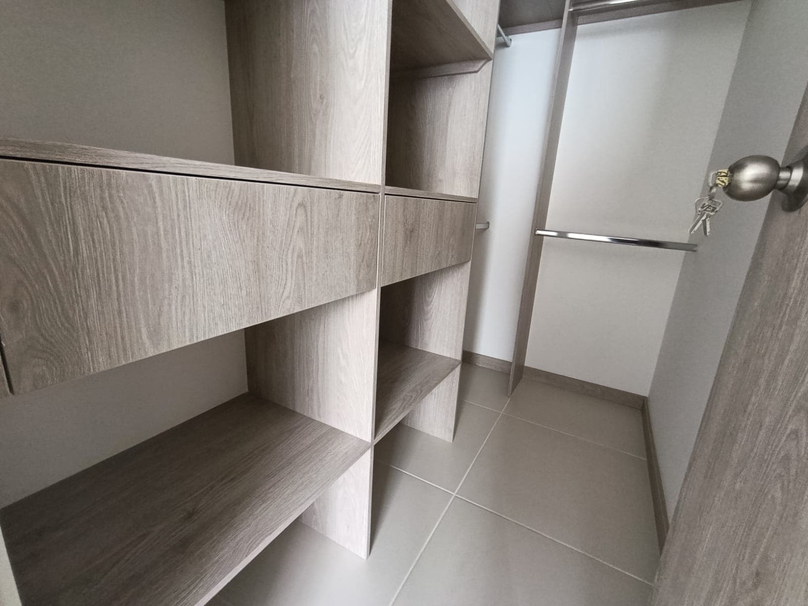 Apartamento en arriendo en Simón Bolívar, Itagui — foto 4 de 20