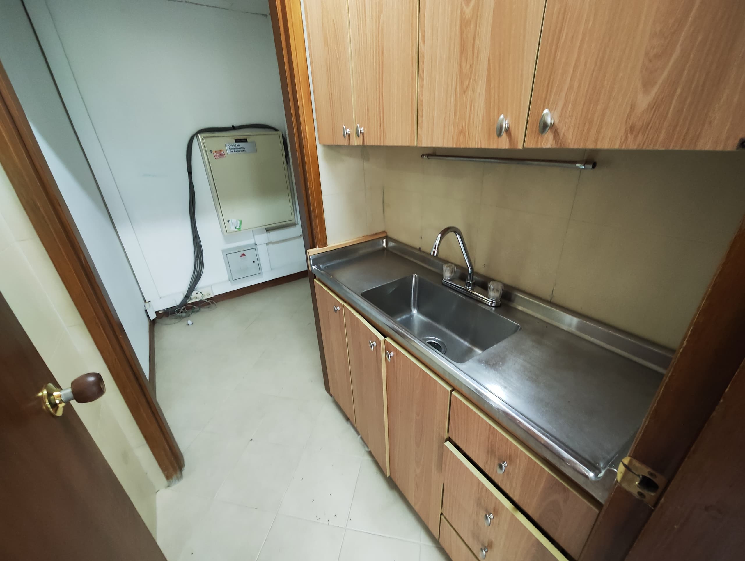 Oficina en arriendo en Milla De Oro, El Poblado, Medellín — foto 4 de 14