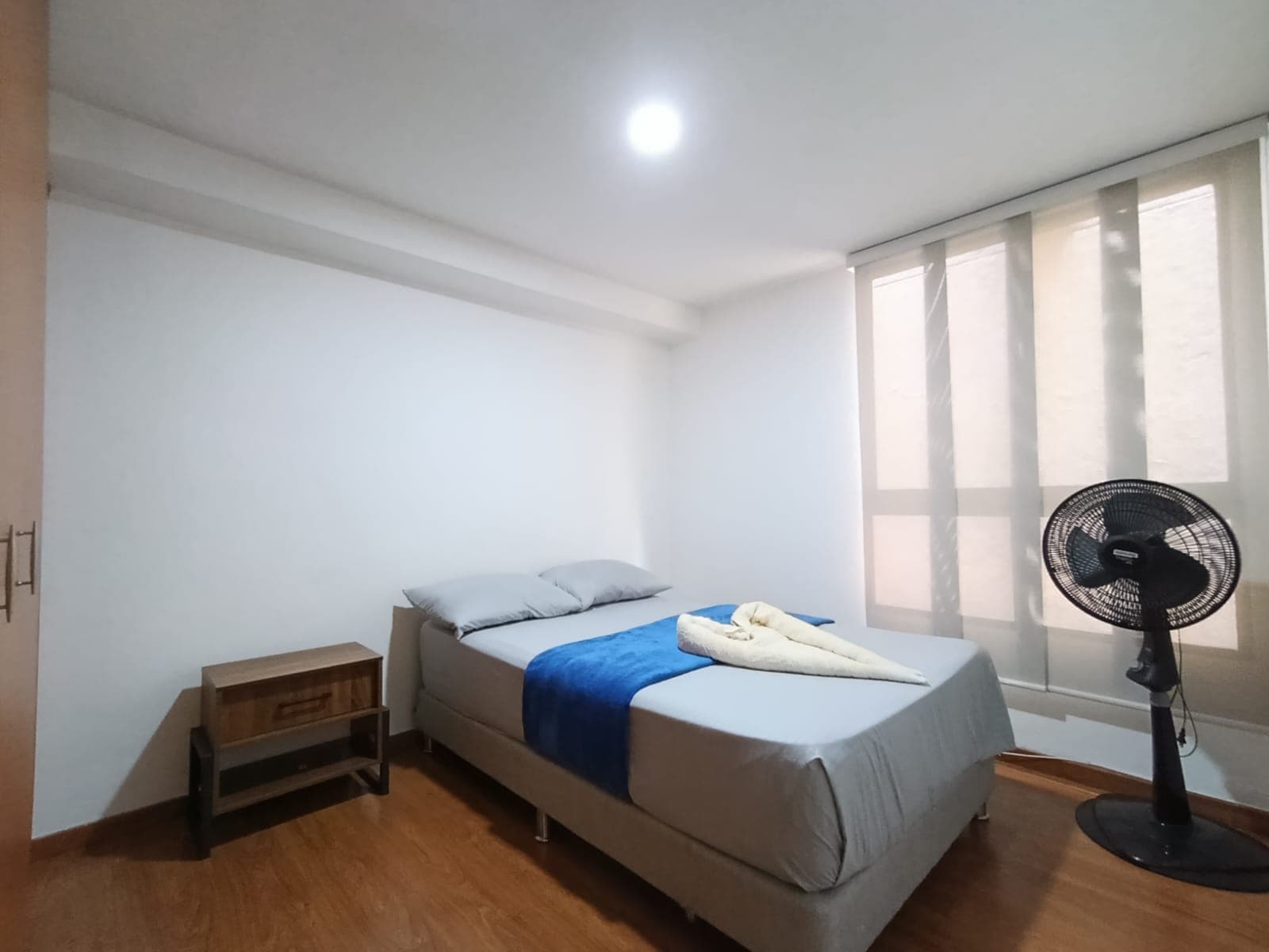 Apartamento en arriendo en Conquistadores, Laureles, Medellín — foto 4 de 16