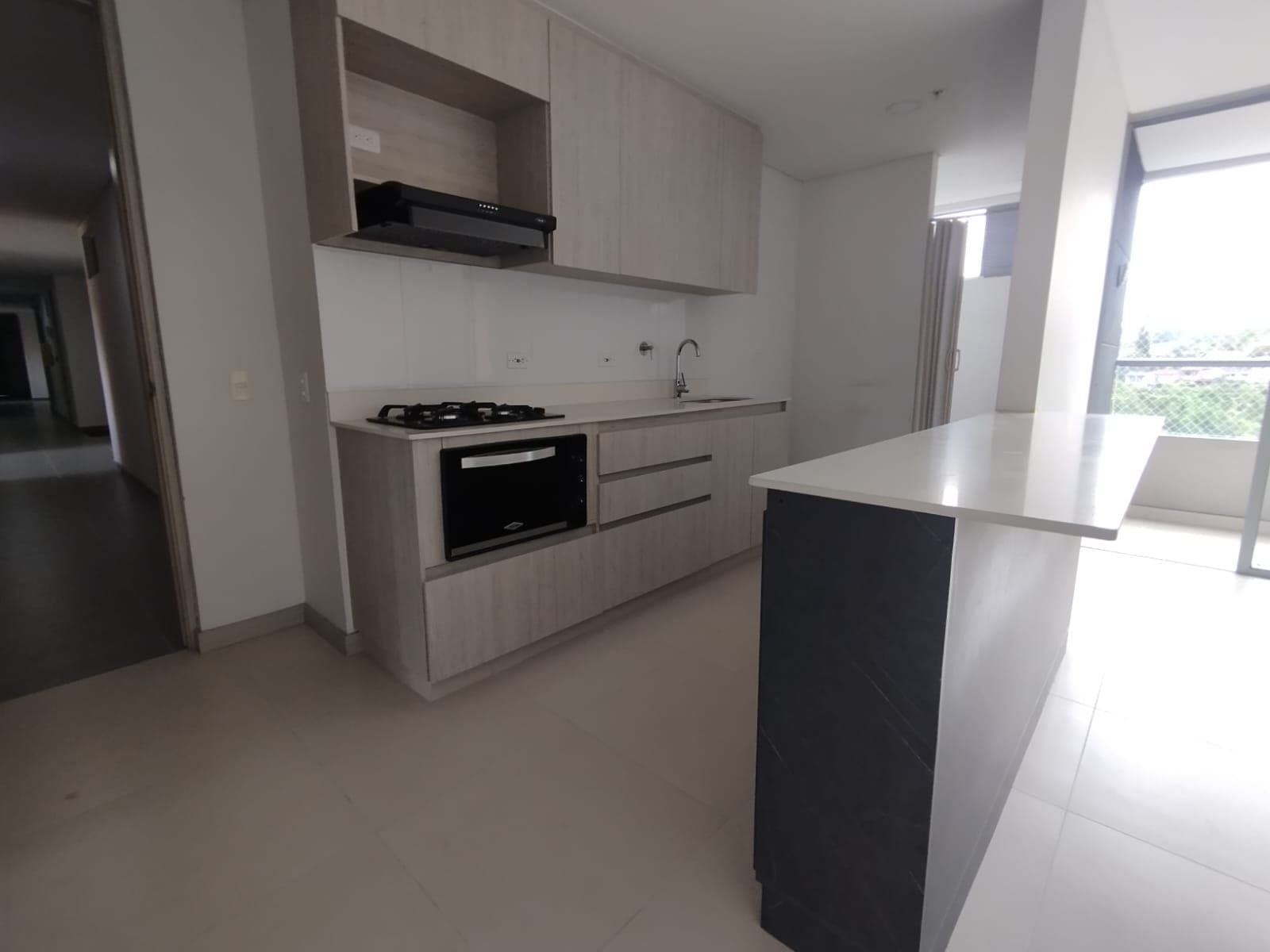 Apartamento en arriendo en Loma Del Escobero, Envigado — foto 2 de 13