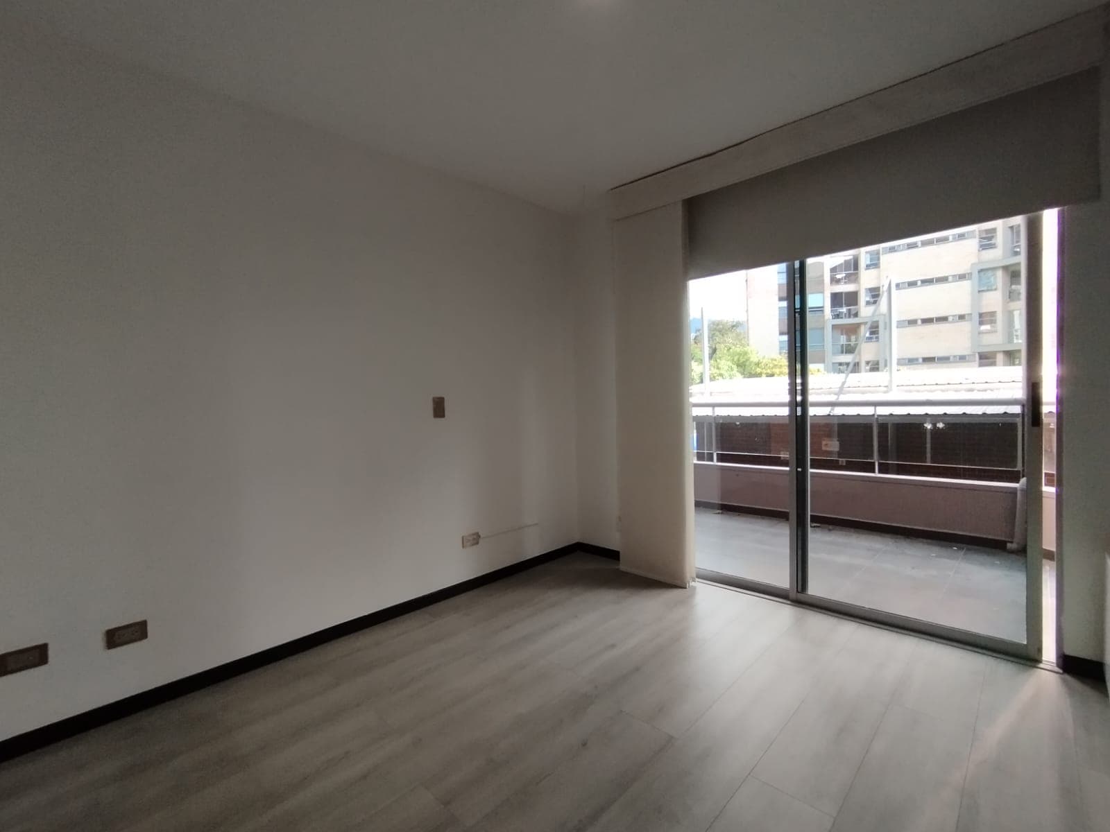 Apartamento en arriendo en Castropol, El Poblado, Medellín — foto 4 de 20