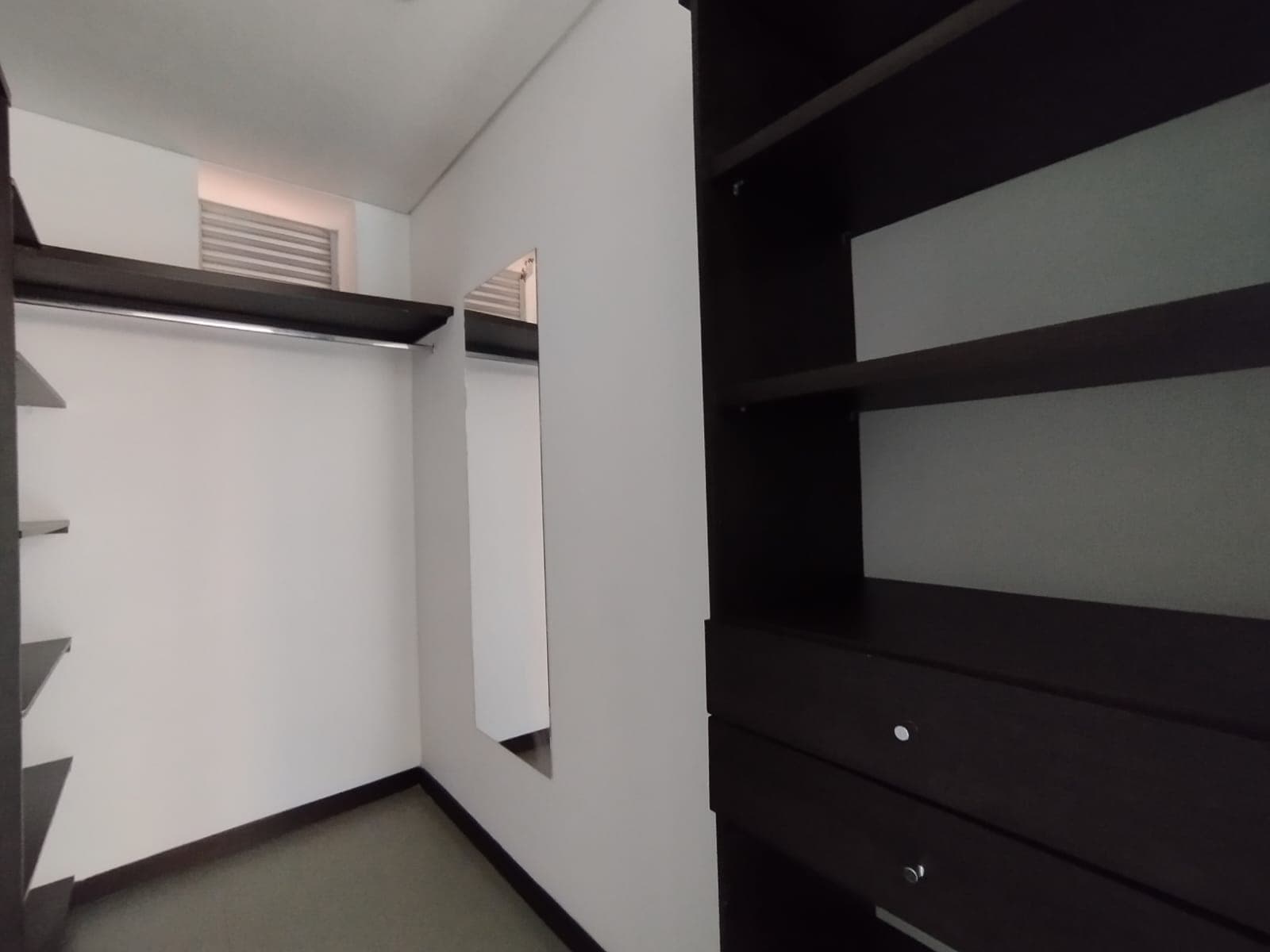 Apartamento en arriendo en Las Lomas, El Poblado, Medellín — foto 2 de 20