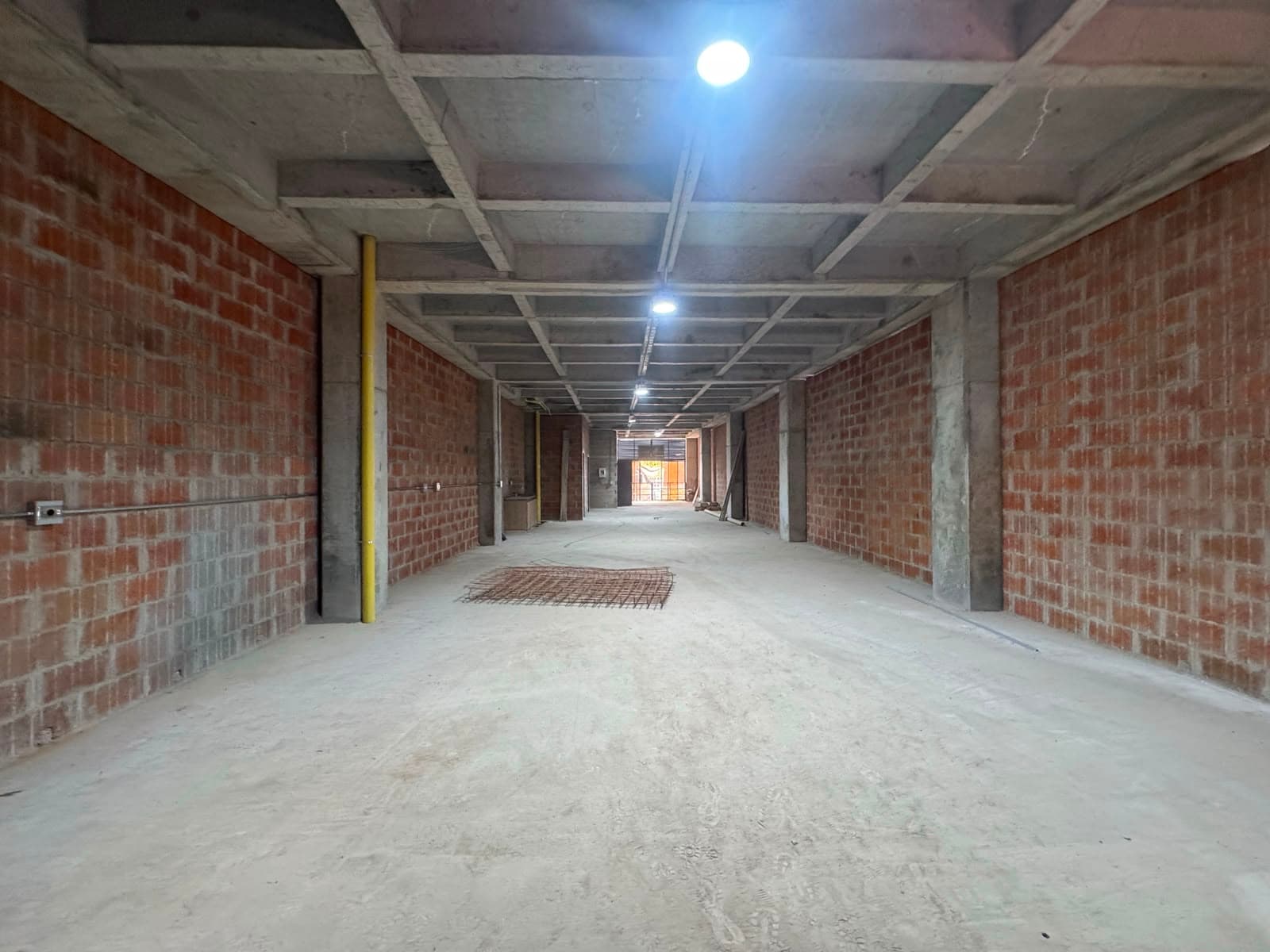 Bodega en arriendo en Trinidad, Guayabal, Medellín — foto 2 de 14