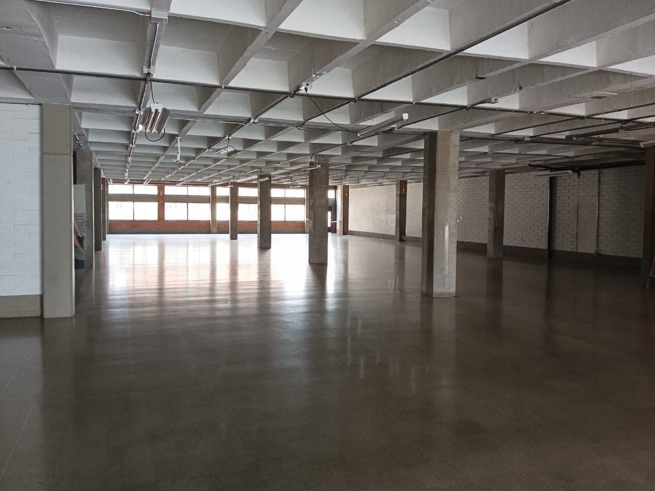 Local en arriendo en Guayabal, Medellín — foto 4 de 6