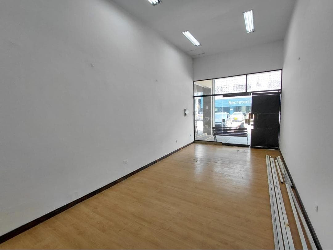 Local en arriendo en La Esmeralda, Itagui — foto 1 de 6