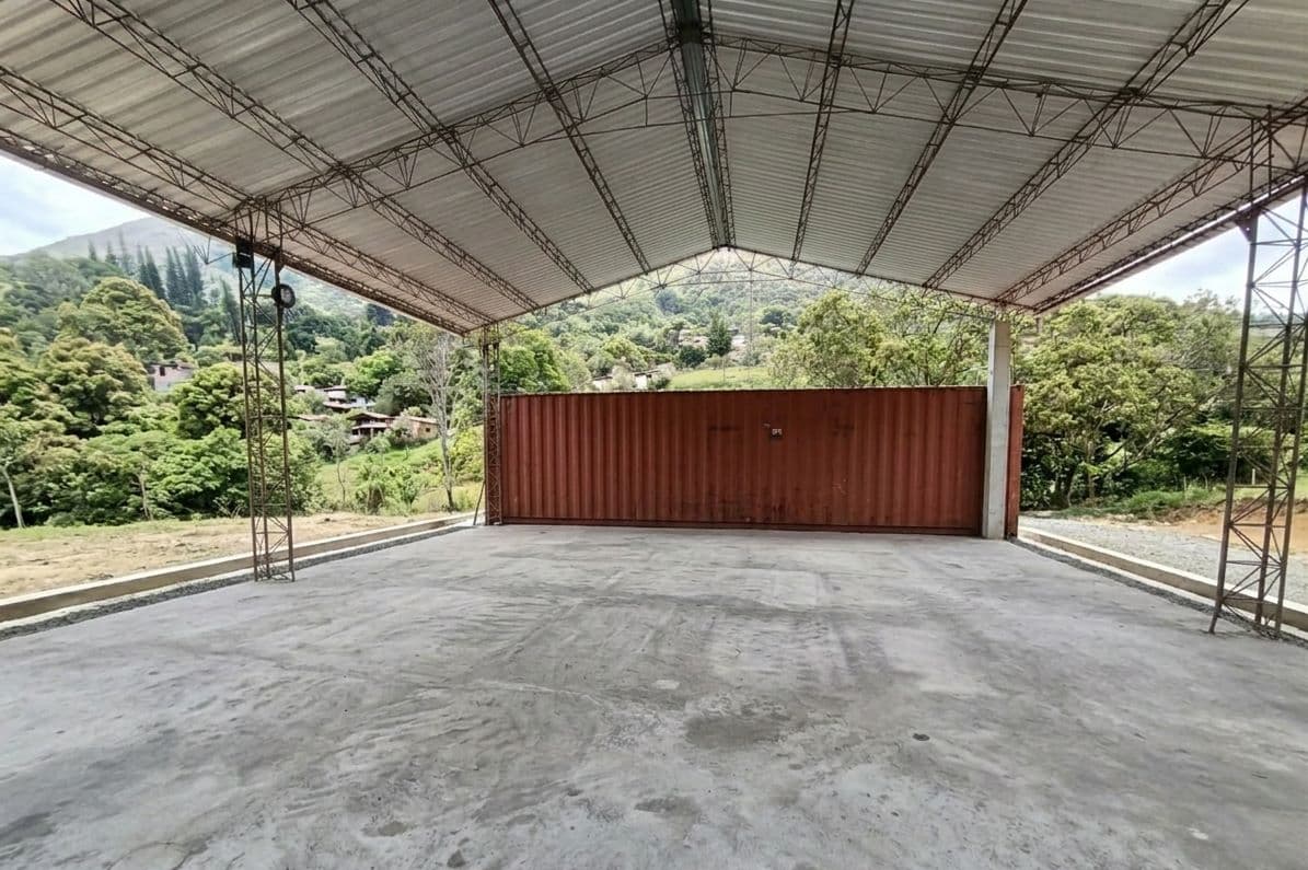 Bodega en arriendo en Barbosa — foto 4 de 8