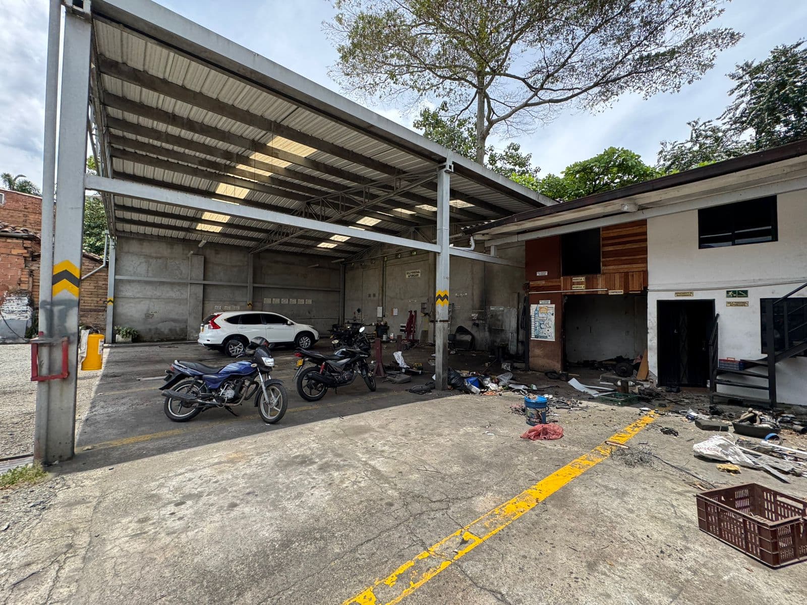 Bodega en arriendo en Manrique Central, Centro, Medellín — foto 3 de 18