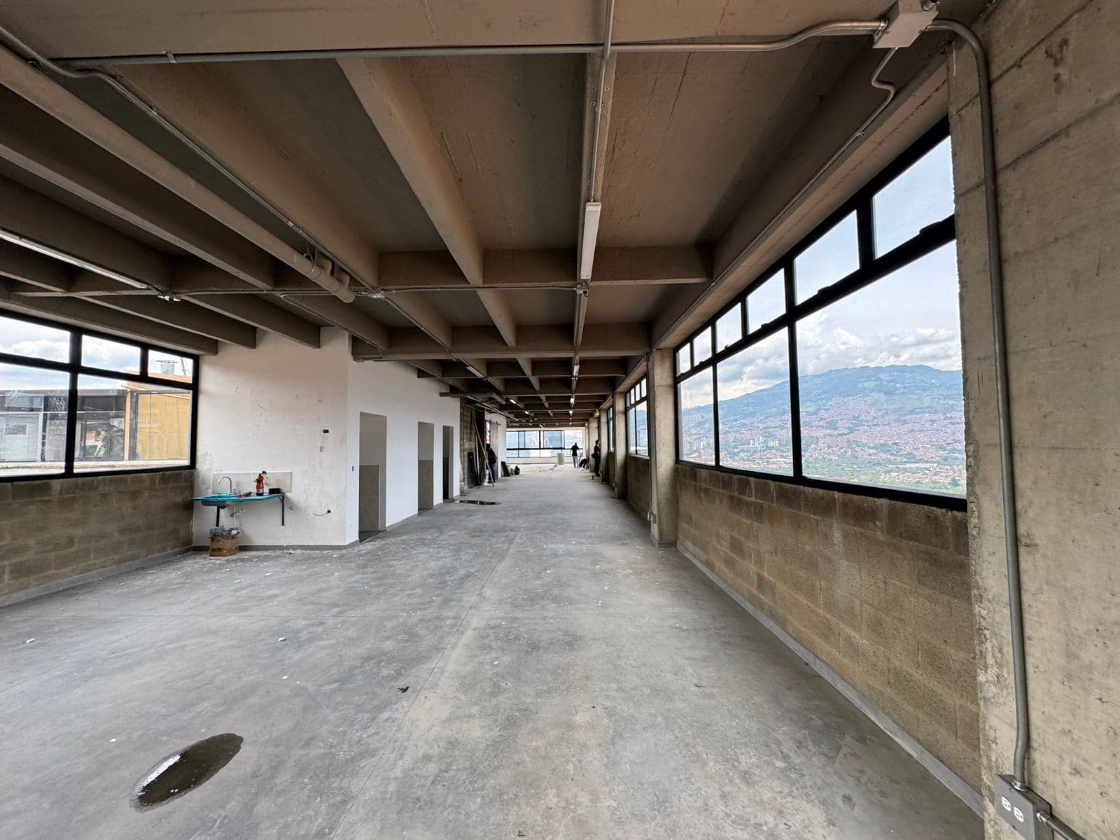 Local en arriendo en Manrique Central, Centro, Medellín — foto 4 de 18
