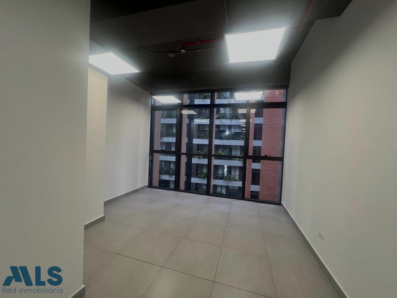 Oficina en arriendo en Las Palmas, Envigado — foto 1 de 8