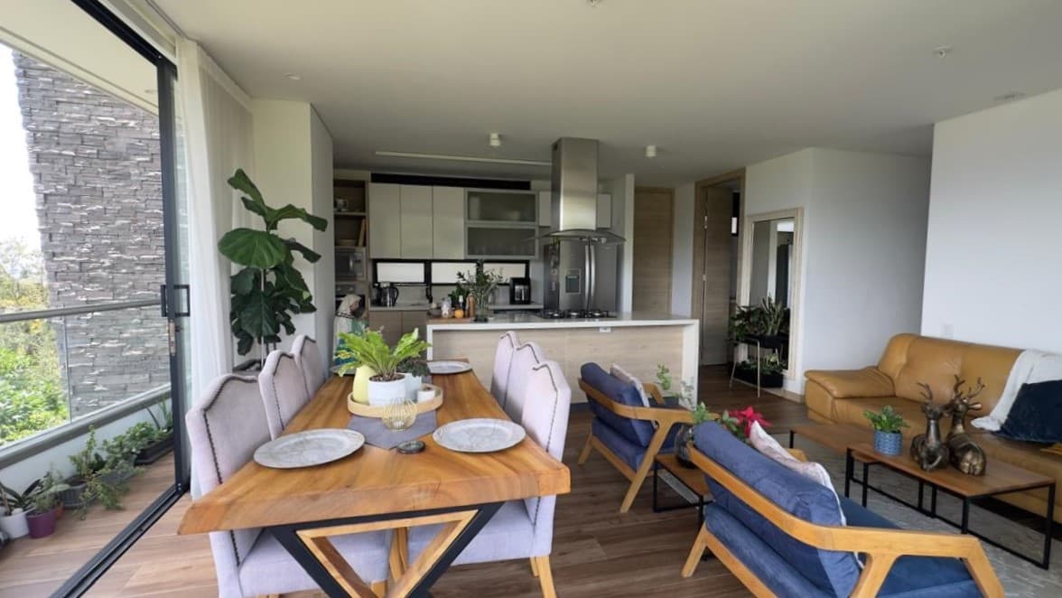 Apartamento en arriendo en Loma Del Escobero, Envigado — foto 3 de 16