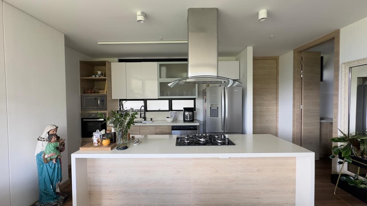 Apartamento en arriendo en Loma Del Escobero, Envigado — foto 4 de 16