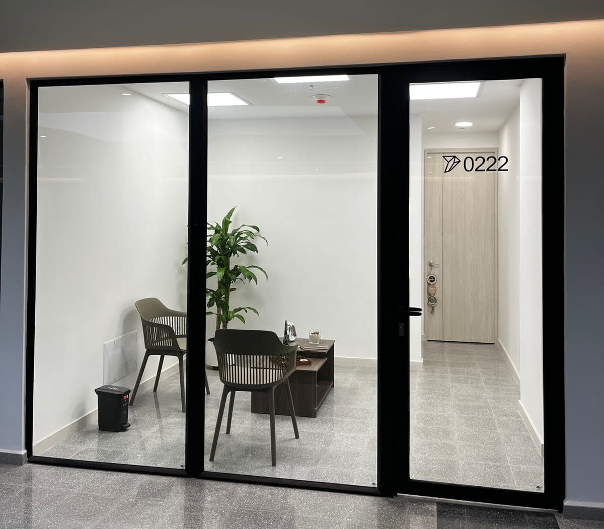 Consultorio en arriendo en Los Colores, Laureles, Medellín — foto 1 de 14