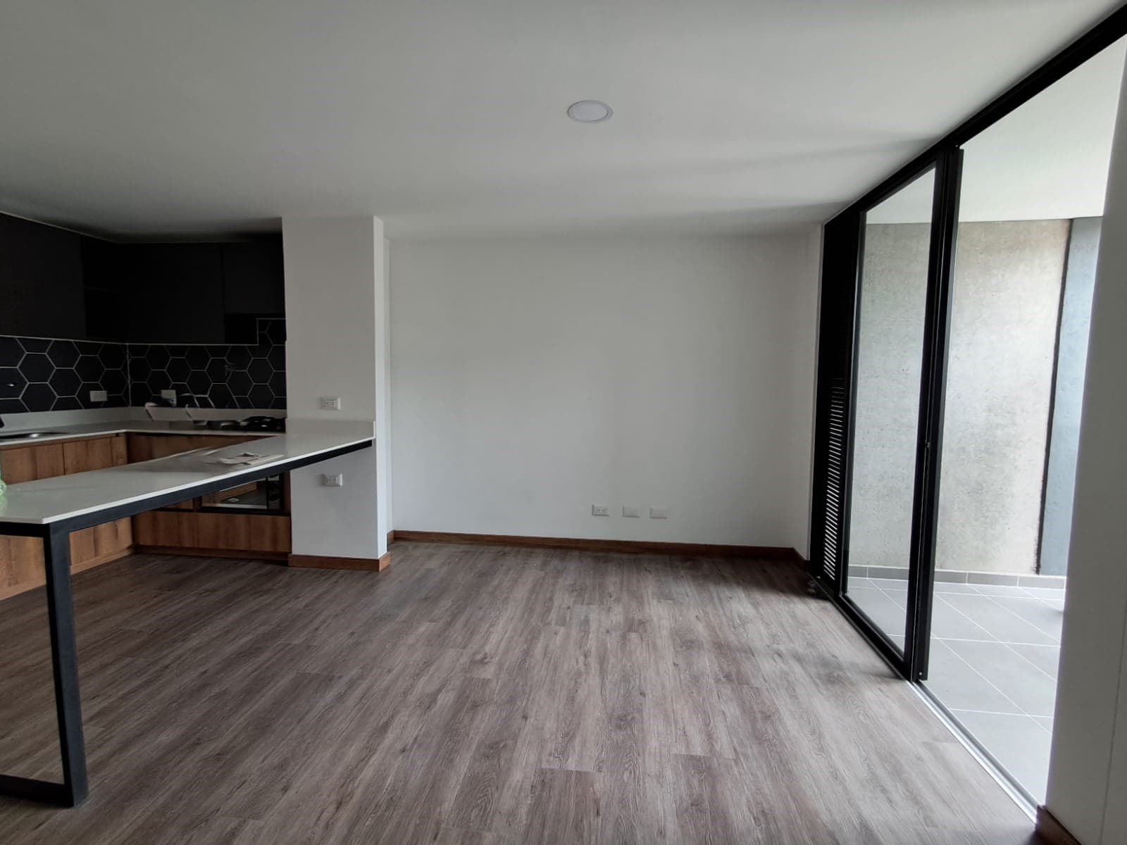 Apartamento en arriendo en Mayorca, Sabaneta — foto 1 de 14
