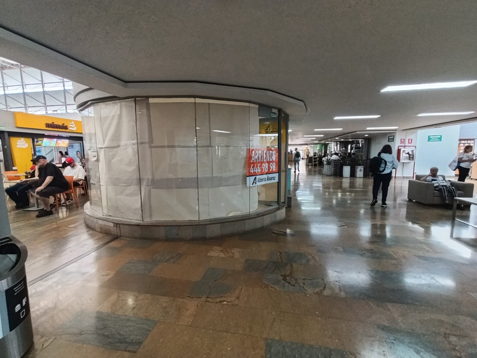 Local en arriendo en San Diego, El Poblado, Medellín — foto 2 de 11